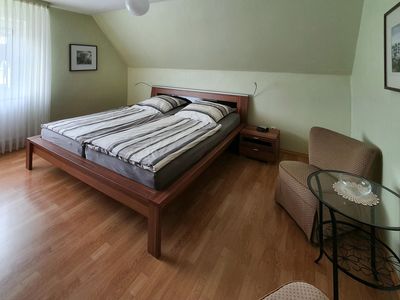 Schlafzimmer 2