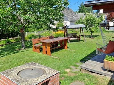 Garten mit Grillplatz