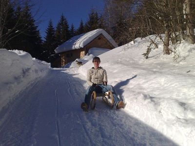 Knoedl-Alm-Landhaus-Rodeln-Schlittenfahren