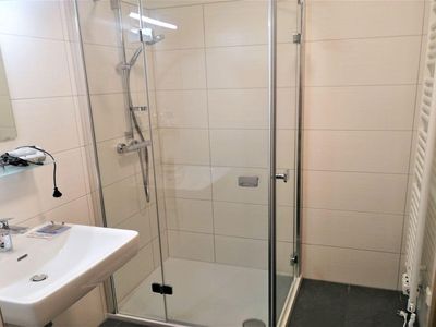 Ferienhof Gindl, Tauplitz, Badezimmer mit Dusche