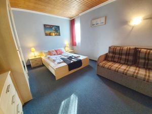 23769058-Ferienwohnung-8-Bad Mitterndorf-300x225-5