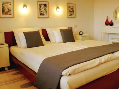 BEDROOM, INSIDE