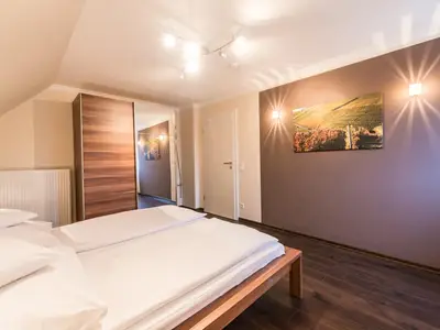 Schlafzimmer "Rebenblick"