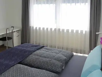 Schreibtisch im Schlafzimmer