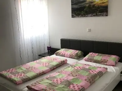 Ferienwohnung für 2 Personen (55 m²) in Bad Neustadt an der Saale 5/9
