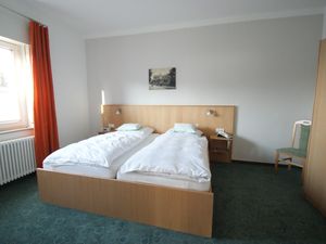 22769393-Ferienwohnung-2-Bad Orb-300x225-3