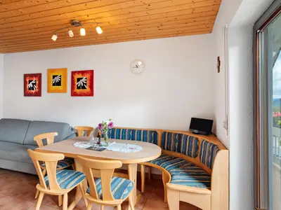 Photo, INSIDE, OUTSIDE