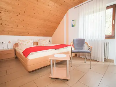 Photo, INSIDE, OUTSIDE