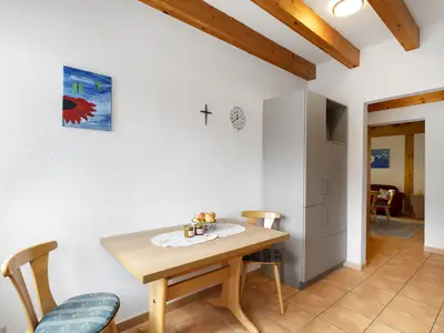 Photo, INSIDE, OUTSIDE