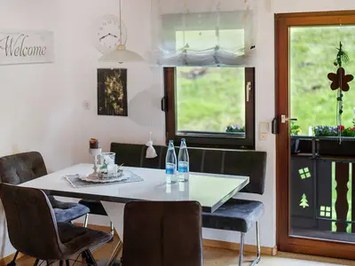 Photo, INSIDE, OUTSIDE