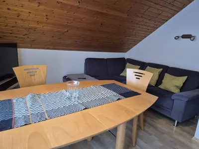 Photo, INSIDE, OUTSIDE