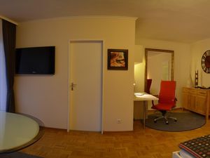 22470799-Ferienwohnung-2-Bad Pyrmont-300x225-4