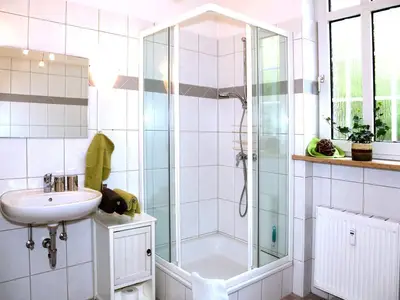 Badezimmer mit WC Badezimmer mit WC