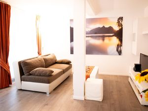 24052863-Ferienwohnung-4-Bad Pyrmont-300x225-4