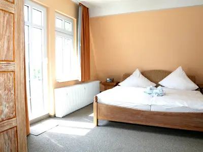 BedRoom BedRoom