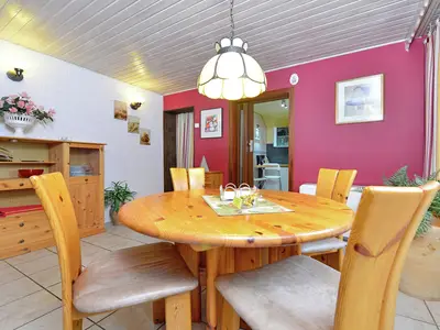 DiningRoom