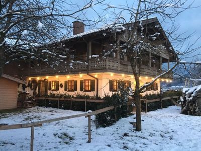 Haus im Winter Advent
