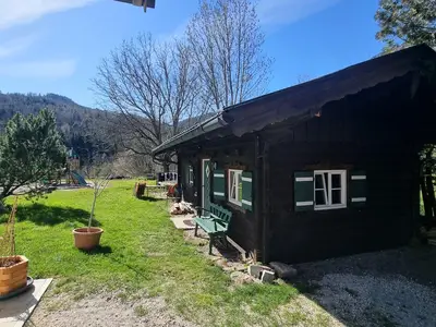 Aussenansicht Blockhütte