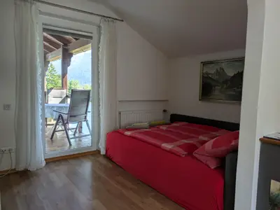 Schlafcouch bezogen für 3 und 4 Person