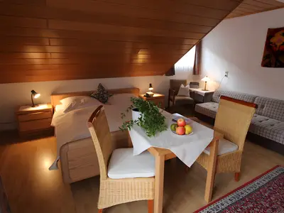 Photo, INSIDE, OUTSIDE