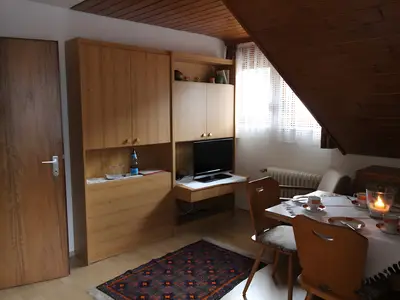 Photo, INSIDE, OUTSIDE