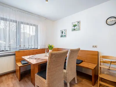 Photo, INSIDE, OUTSIDE