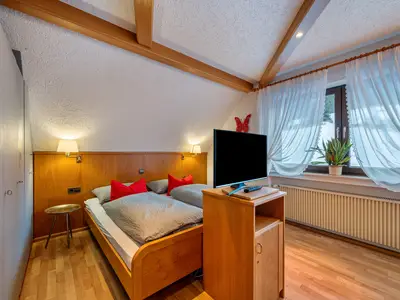 Photo, INSIDE, OUTSIDE