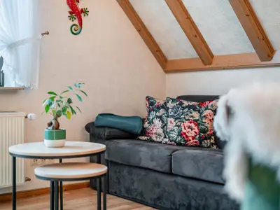 Photo, INSIDE, OUTSIDE