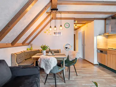 Photo, INSIDE, OUTSIDE