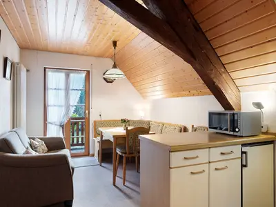 Photo, INSIDE, OUTSIDE