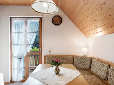 Photo, INSIDE, OUTSIDE