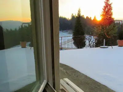 FeWo WEST Panoramafenster in die Abendsonne