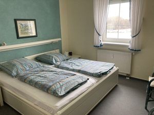 23908527-Ferienwohnung-3-Bad Rodach-300x225-4