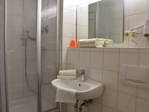 23908542-Ferienwohnung-3-Bad Rodach-300x225-4