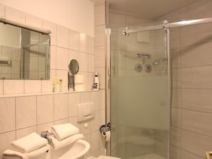 23890033-Ferienwohnung-3-Bad Rodach-300x225-5