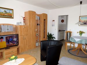 22475511-Ferienwohnung-2-Bad Rodach-300x225-0