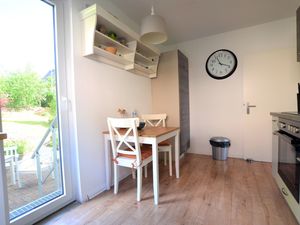 23353110-Ferienwohnung-2-Bad Sachsa-300x225-1