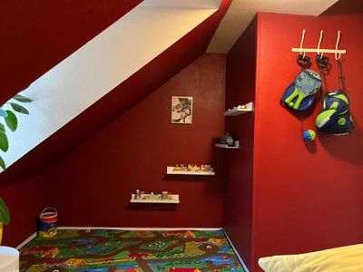 Kinderzimmer mit Spielecke