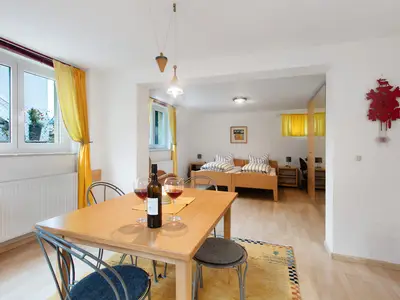 Photo, INSIDE, OUTSIDE