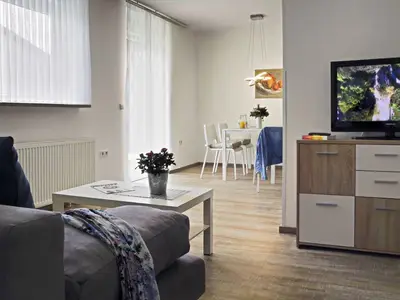 Ferienwhg.Lippold_Wohn-undEsszimmer_Fewo1
