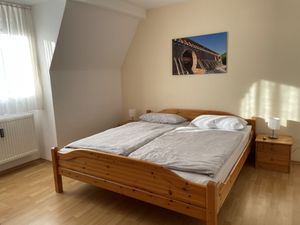 22275083-Ferienwohnung-2-Bad Sassendorf-300x225-3