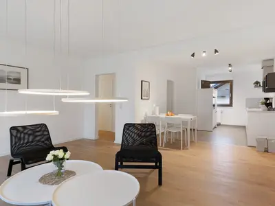 Photo, INSIDE, OUTSIDE