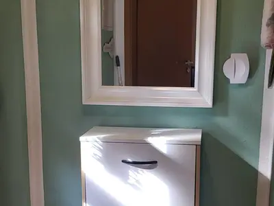 1000096804