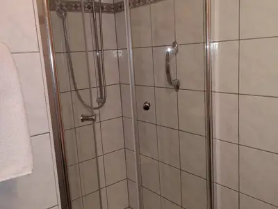 INSIDE, BATHROOM