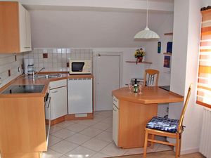 22139869-Ferienwohnung-2-Bad Staffelstein-300x225-3