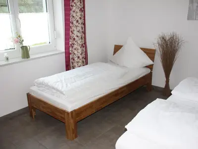 3 Theresa Zustellbet