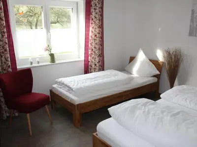 1 Christine Zustellb