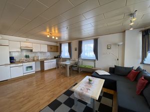 23661955-Ferienwohnung-2-Bad Steben-300x225-4