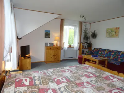 Ferienwohnung Heger Bad Steben, "Zum Seifengrund" - Wohn-Schlafzimmer