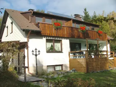 Ferienwohnung Heger Bad Steben, Gartenansicht ""Zur Hügelwiese"